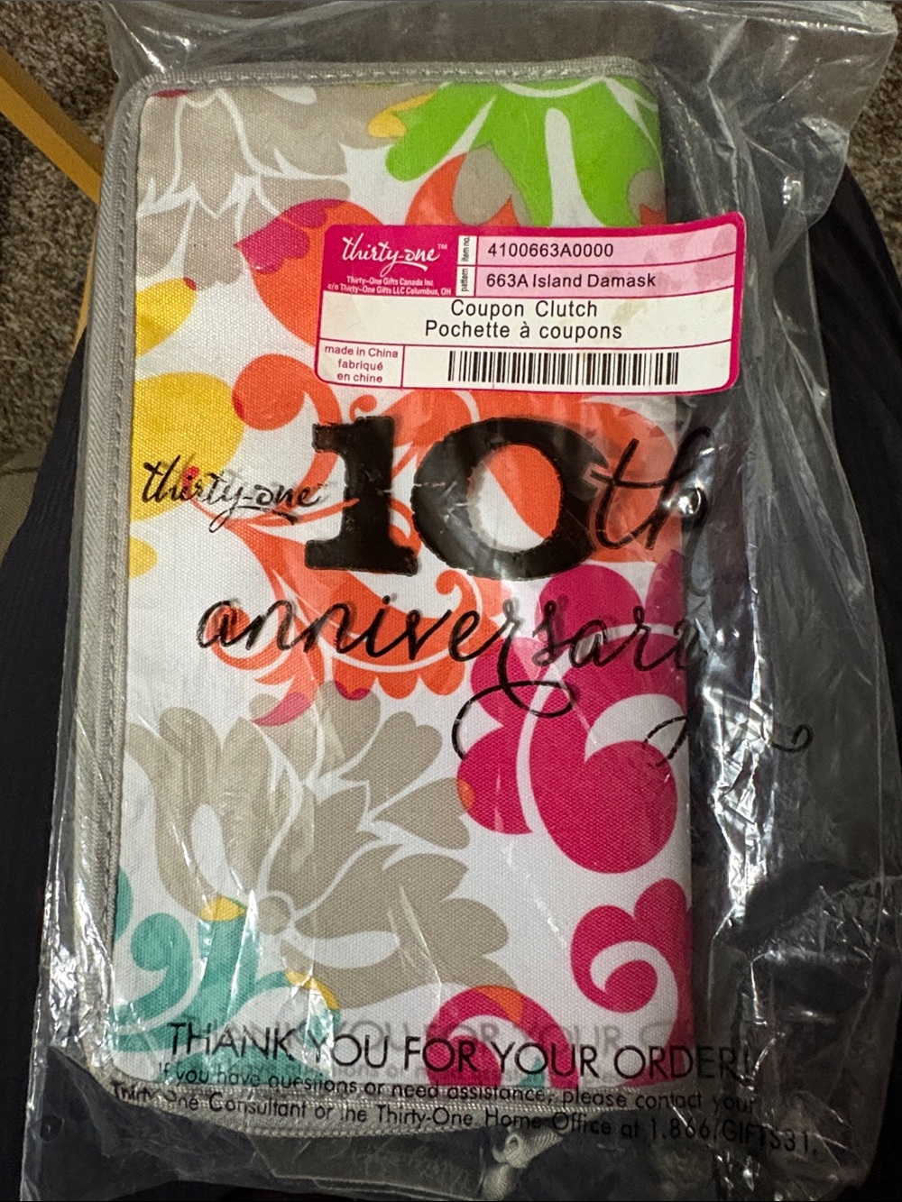 Thirty-One Island Damask Coupon Clutch - Colorful Floral